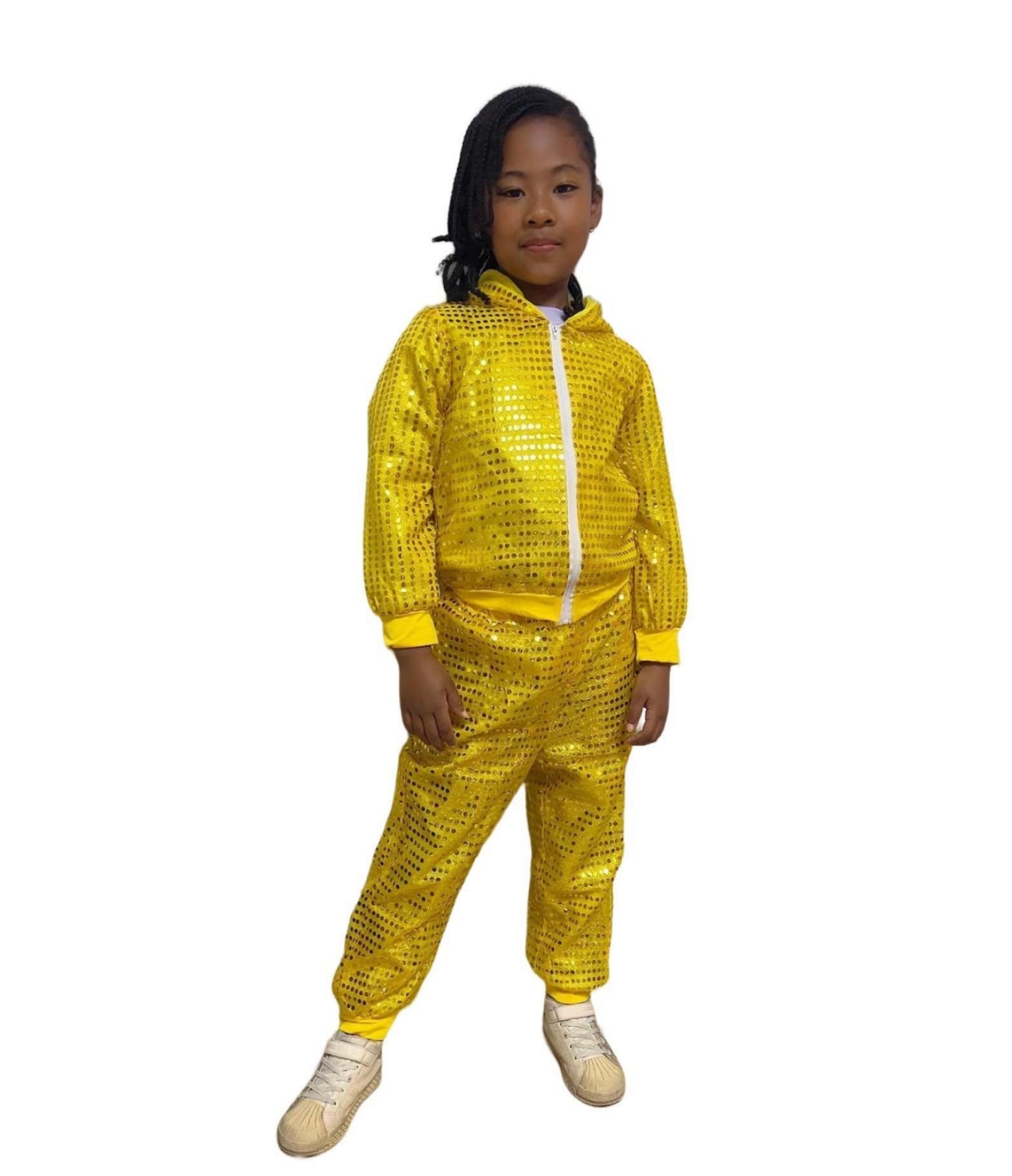 DANUOKU Girls dance costumes Kids sequin performance costume 2 pieces with sequin jacket and sequin pants for 4-10 years